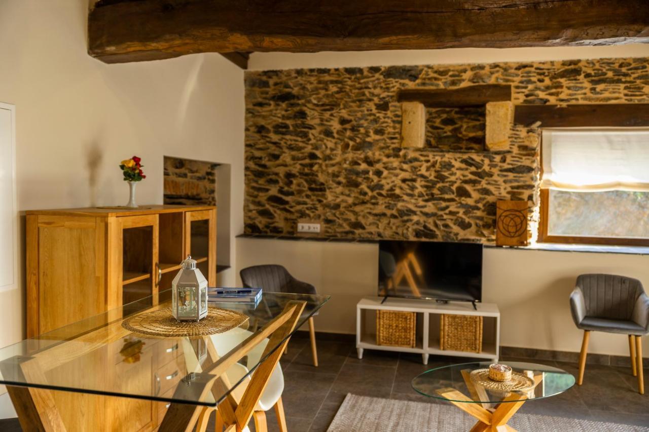 Apartamentos Casona Del Campo Navia Exterior foto