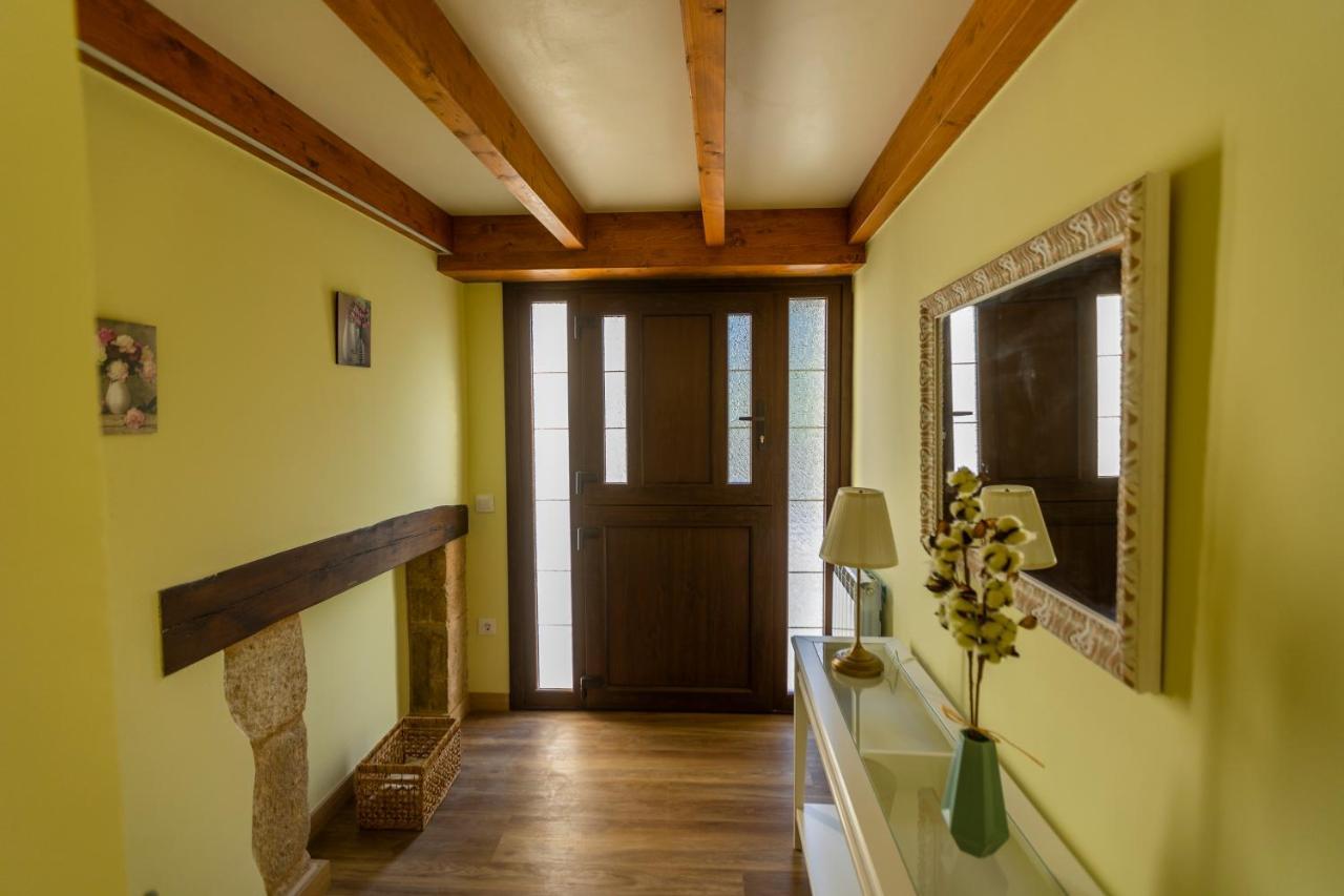 Apartamentos Casona Del Campo Navia Exterior foto